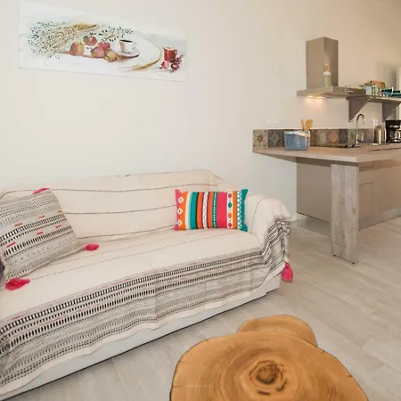 Appartement T'Adelfia à Kalámi Extérieur photo